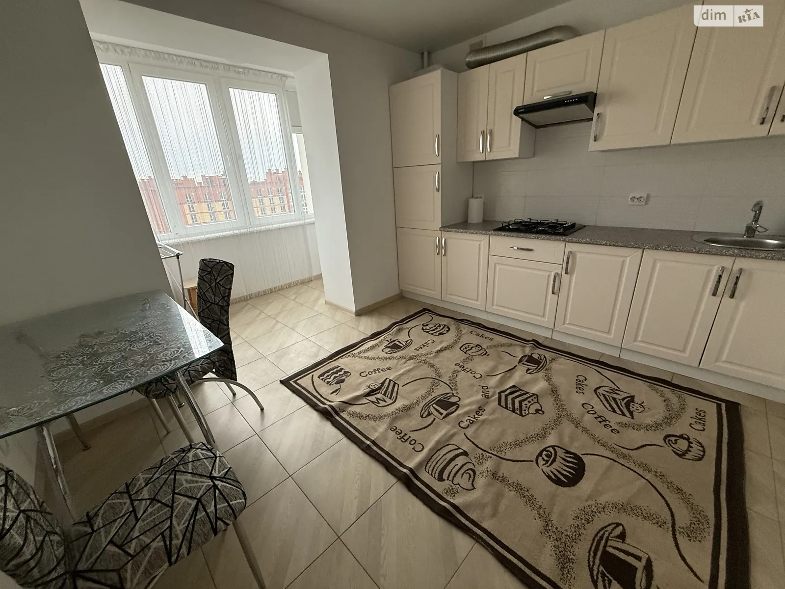 1-комнатная квартира 42 кв. м в Тернополе, ул. Троллейбусная - фото 1