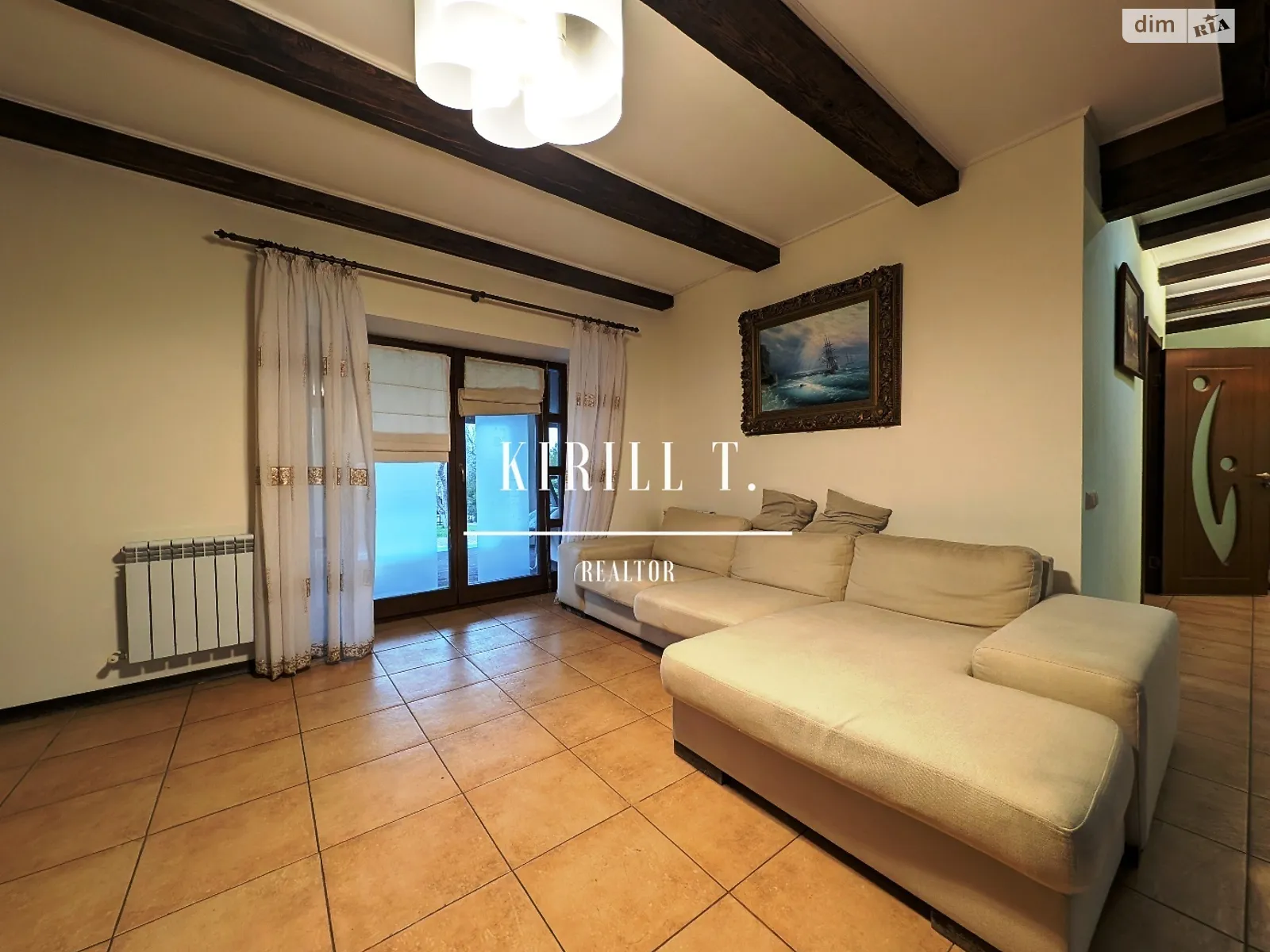 Сдается в аренду дом на 2 этажа 240 кв. м с балконом, цена: 1500 $ - фото 1