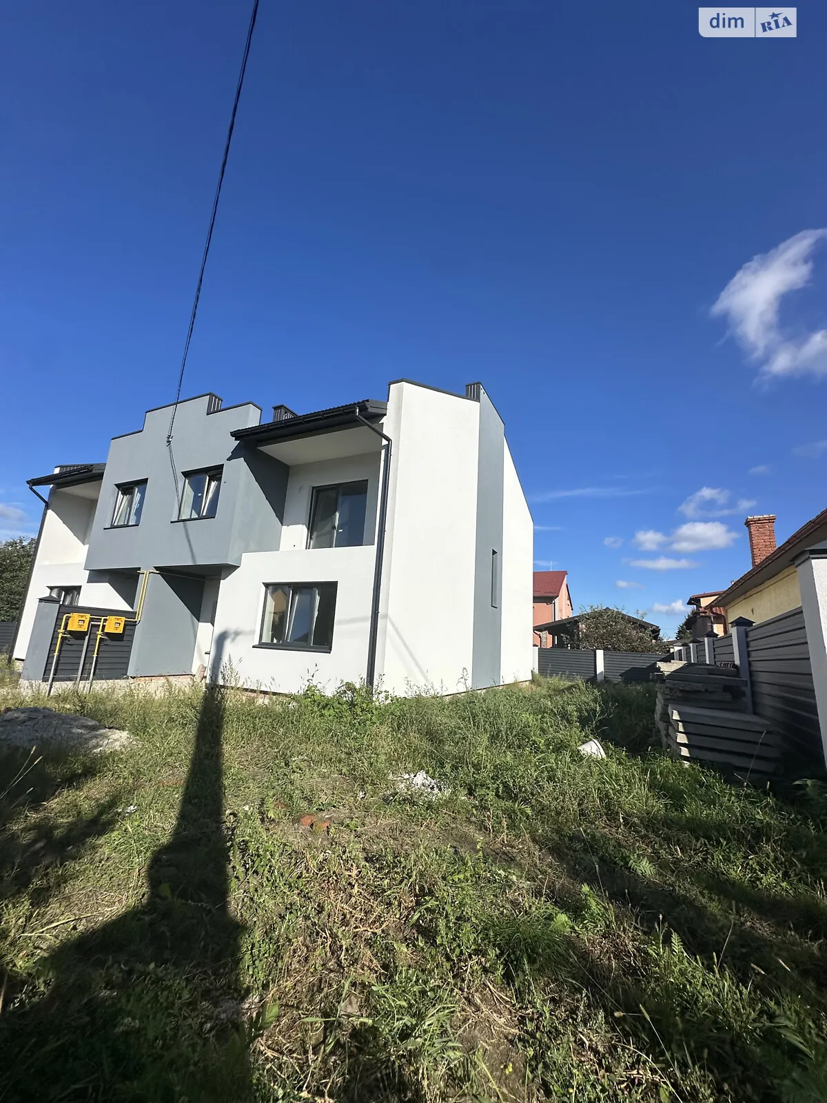 Продается дом на 2 этажа 135 кв. м с террасой, цена: 110000 $ - фото 1