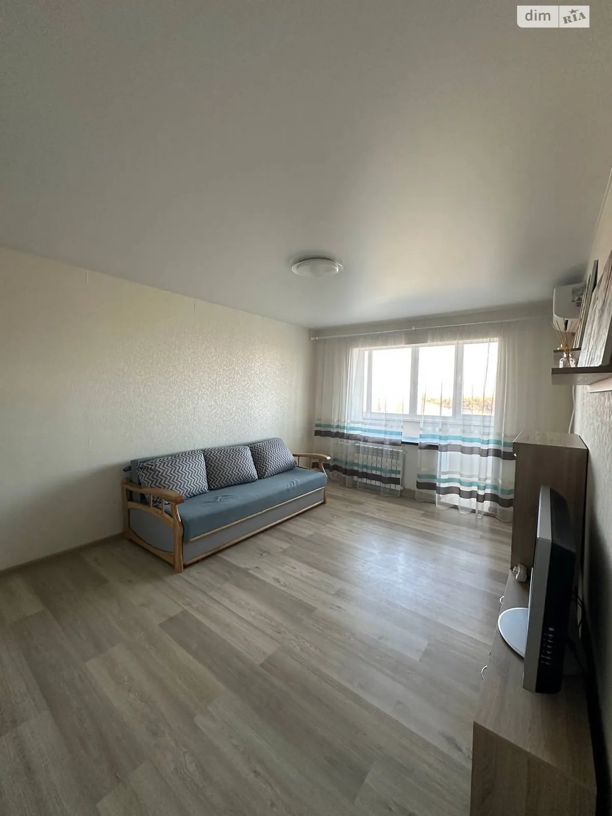 Продается 1-комнатная квартира 37.3 кв. м в Днепре, цена: 34000 $ - фото 1