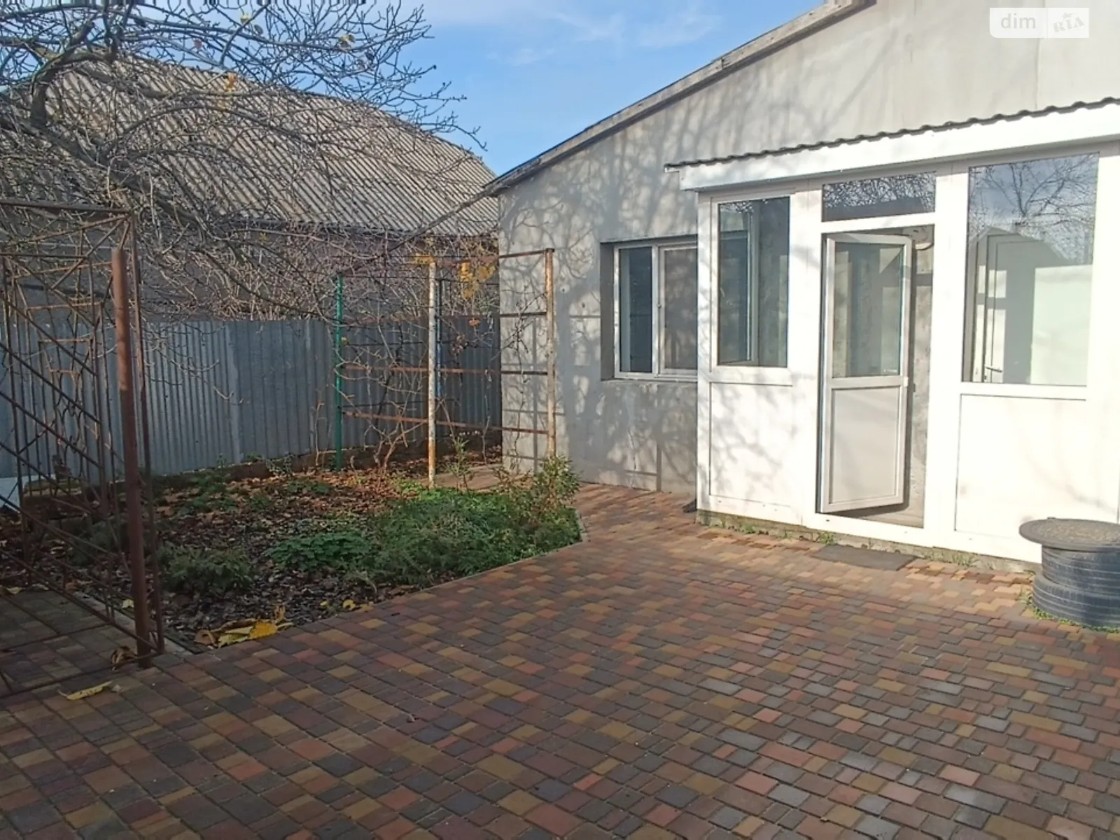 Продается одноэтажный дом 103.7 кв. м с гаражом, цена: 48000 $ - фото 1