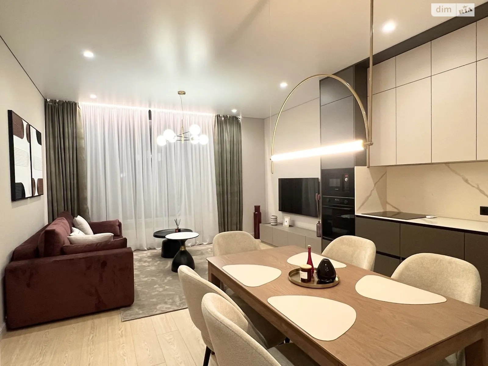 Сдается в аренду 1-комнатная квартира 59.2 кв. м в Киеве, ул. Василия Тютюнника, 39 - фото 1