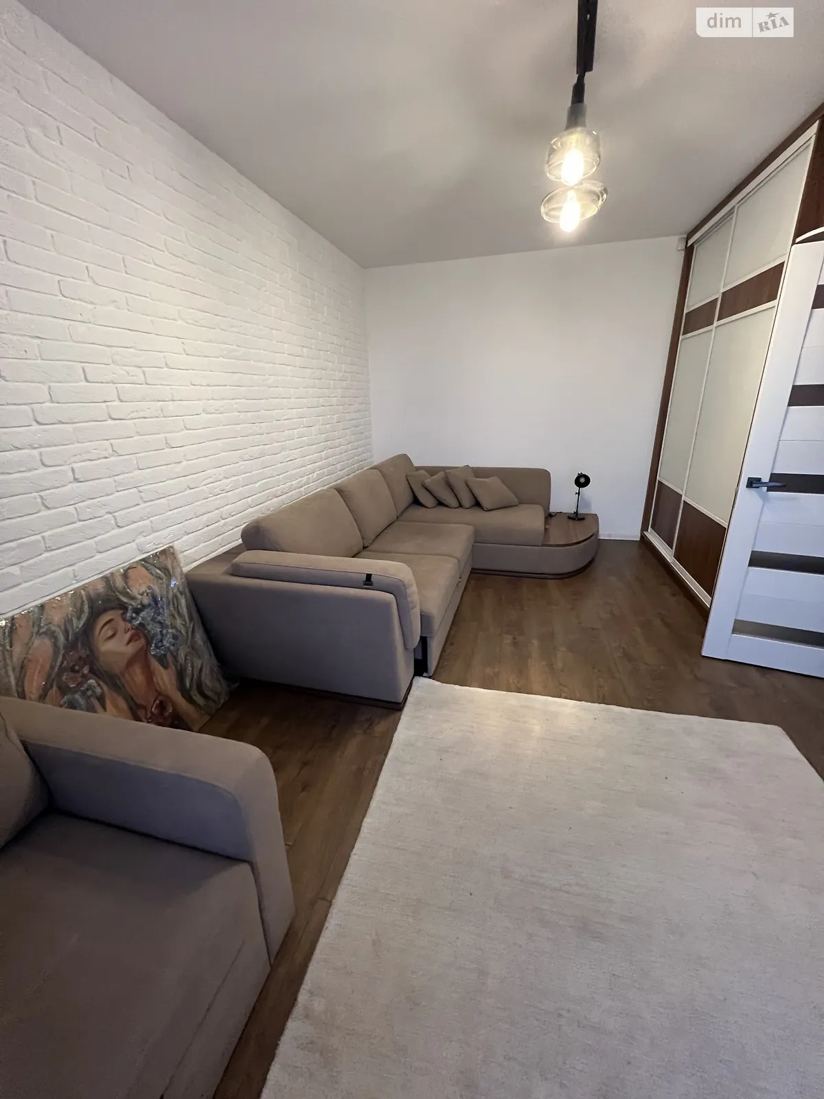 Продается 1-комнатная квартира 42.9 кв. м в Ужгороде, ул. Николая Амосова(Грибоедова), 3 - фото 1