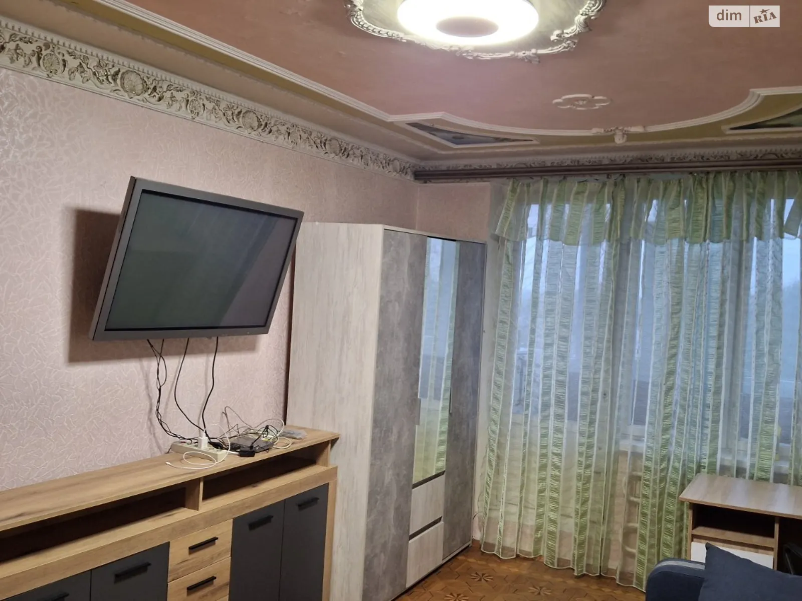 Салтовское шоссе, 240Б 624-ый микрорайон Харьков Академика Барабашова - фото 1