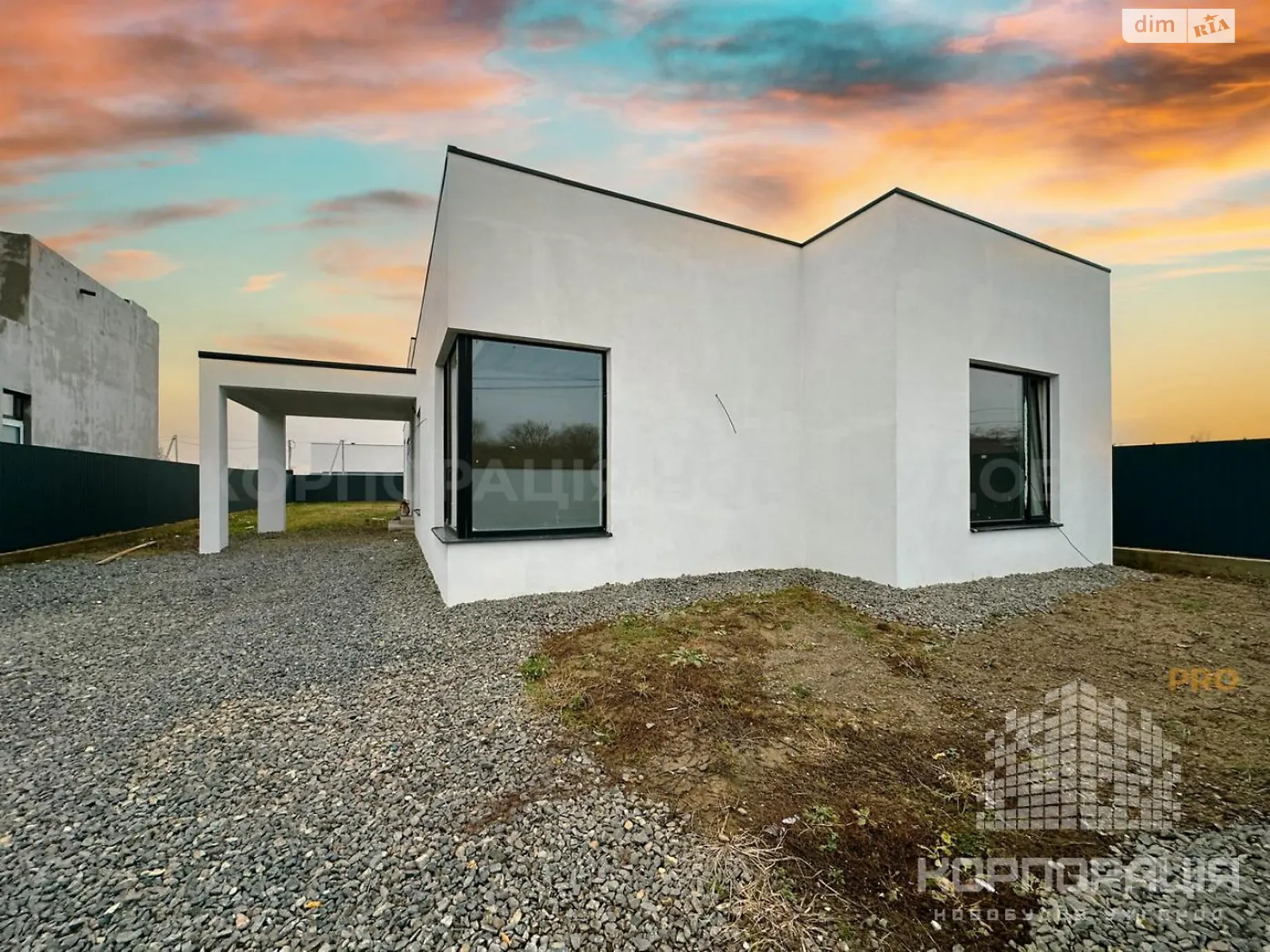 Продается одноэтажный дом 186 кв. м с садом, цена: 157000 $ - фото 1