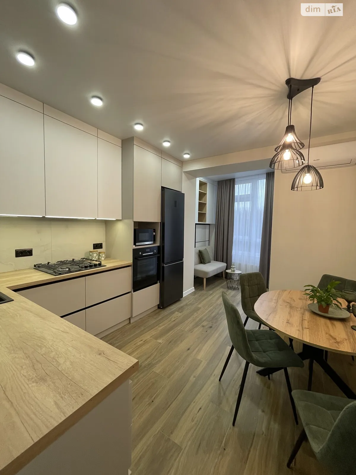 Продается 2-комнатная квартира 67.2 кв. м в Хмельницком, Старокостянтиновское шоссе, 20/4 - фото 1