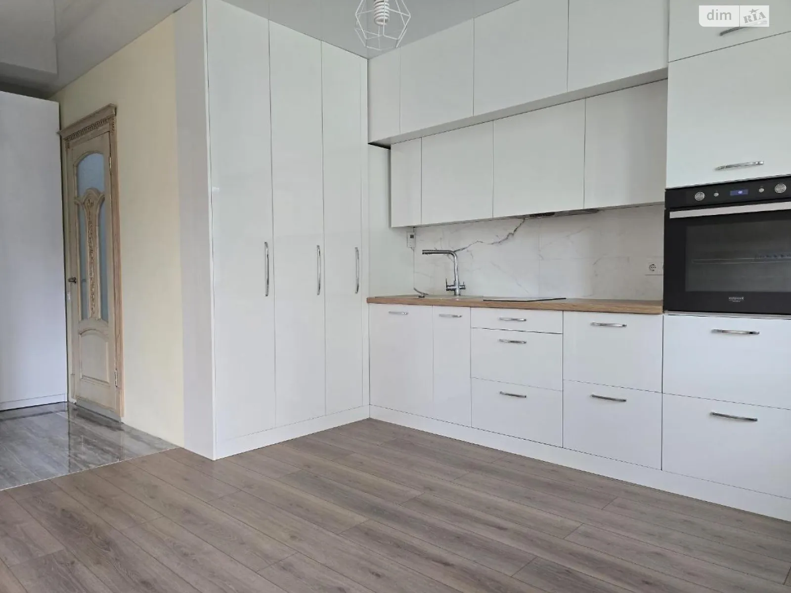 ул. Академика Лебедева, 1 корпус 8 Феофания Киев ЖК Сказка - фото 1