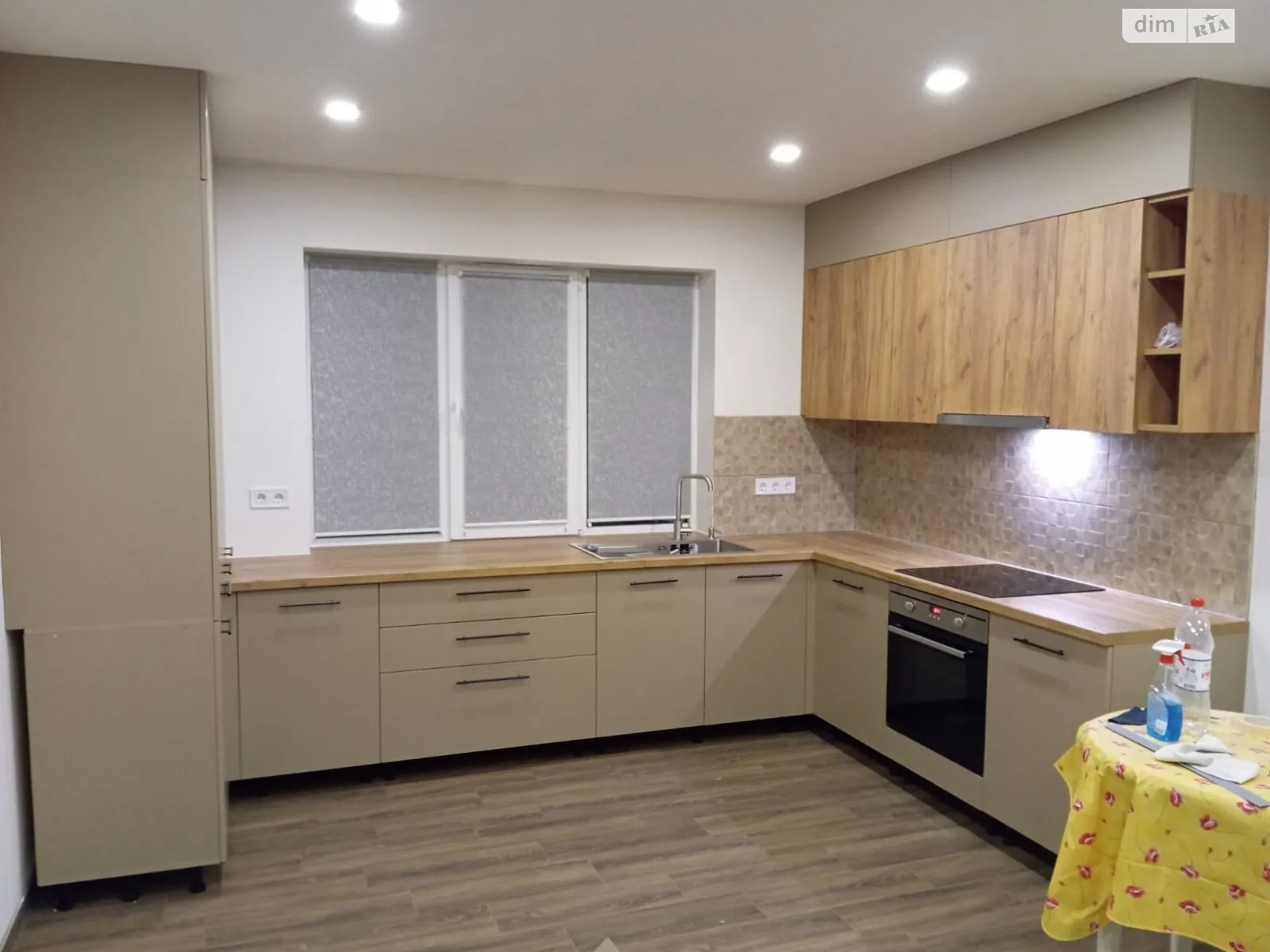 Продается дом на 2 этажа 90.8 кв. м с мебелью, цена: 160000 $ - фото 1