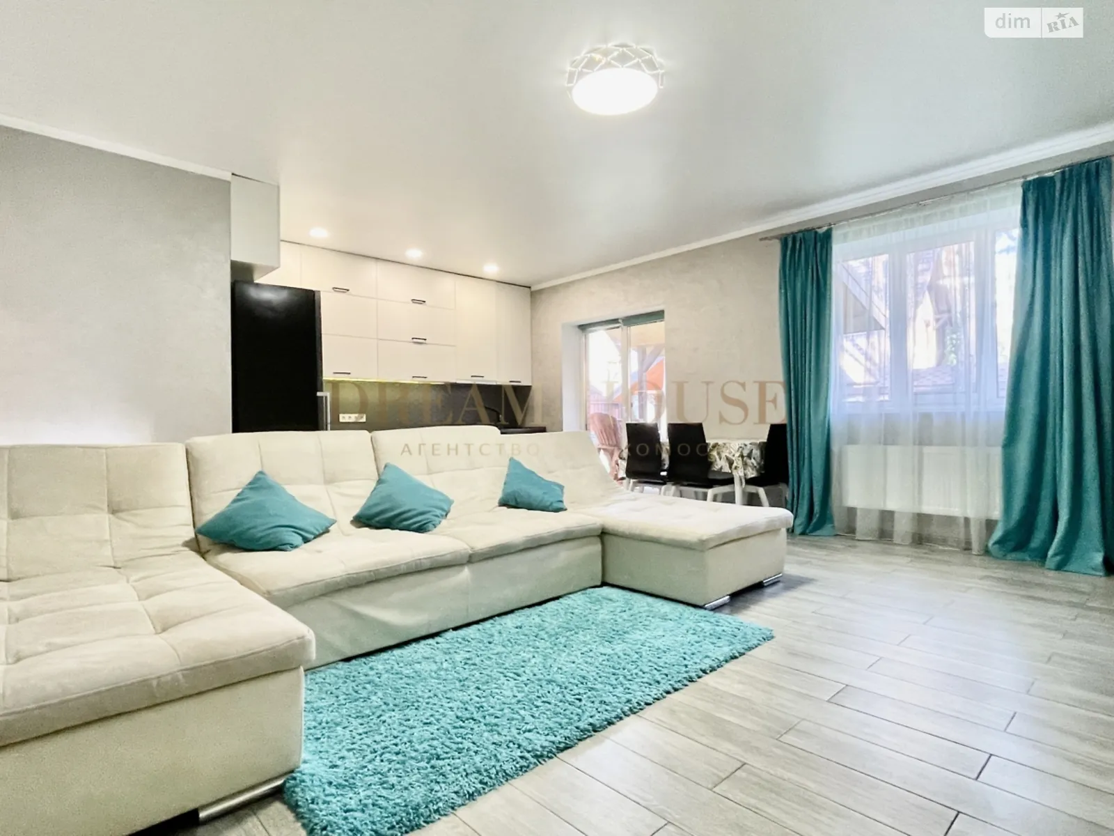 Продается одноэтажный дом 100 кв. м с беседкой, цена: 170000 $ - фото 1