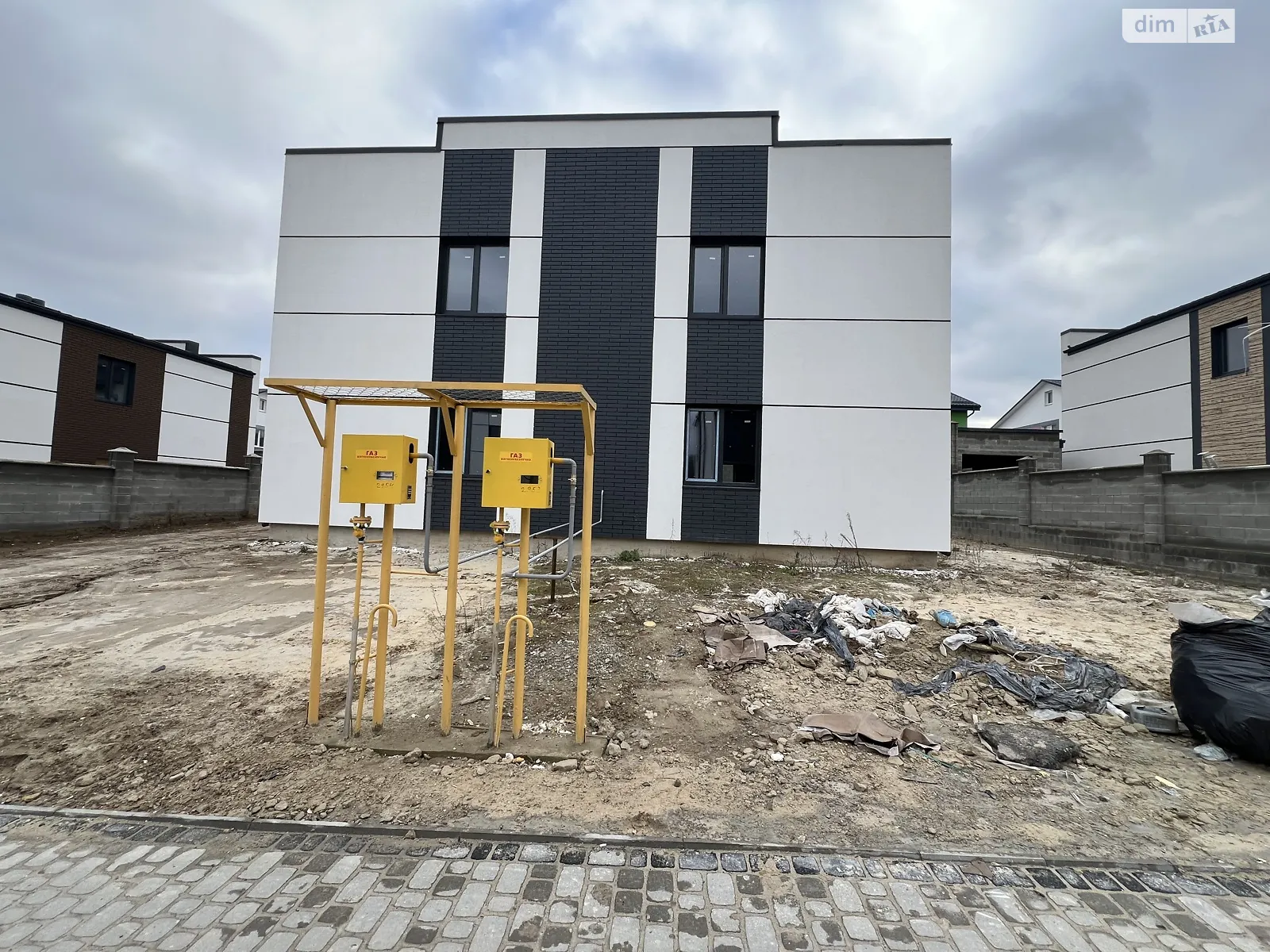 Продается часть дома 120 кв. м с гаражом, цена: 75000 $ - фото 1