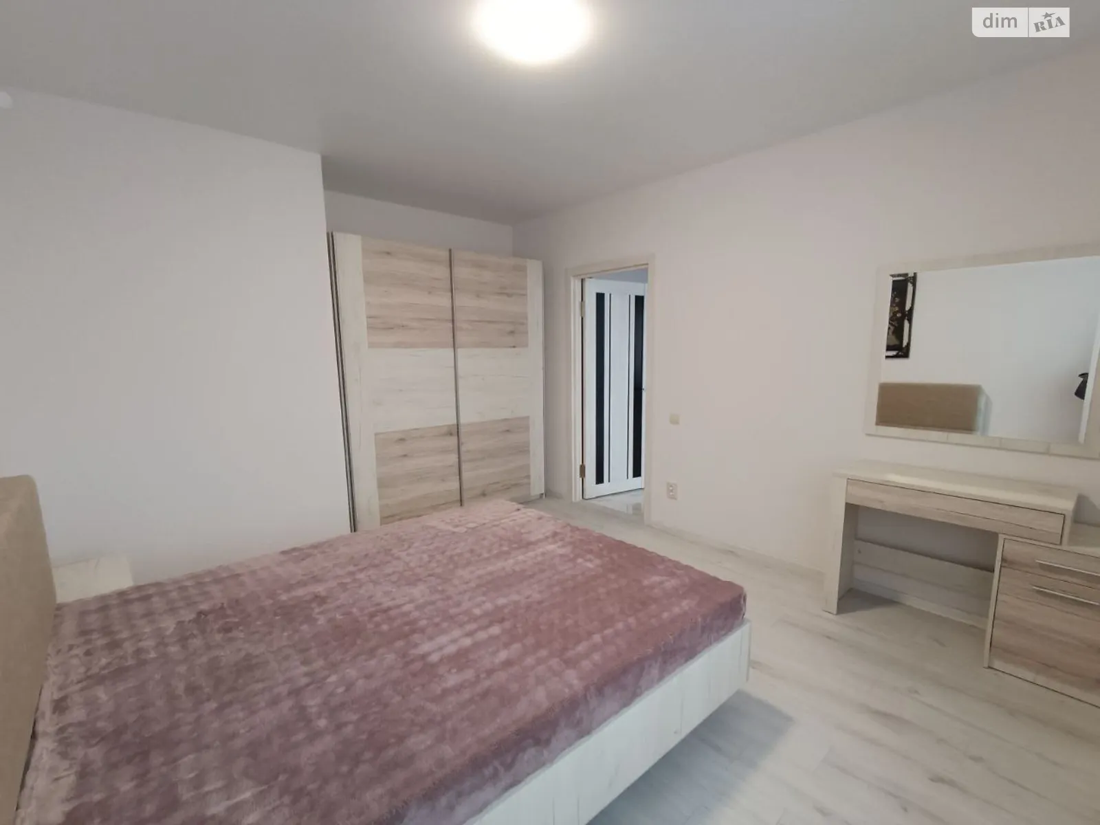 Сдается в аренду 1-комнатная квартира 60 кв. м в Хмельницком, ул. Коновальца Евгения, 11 - фото 1