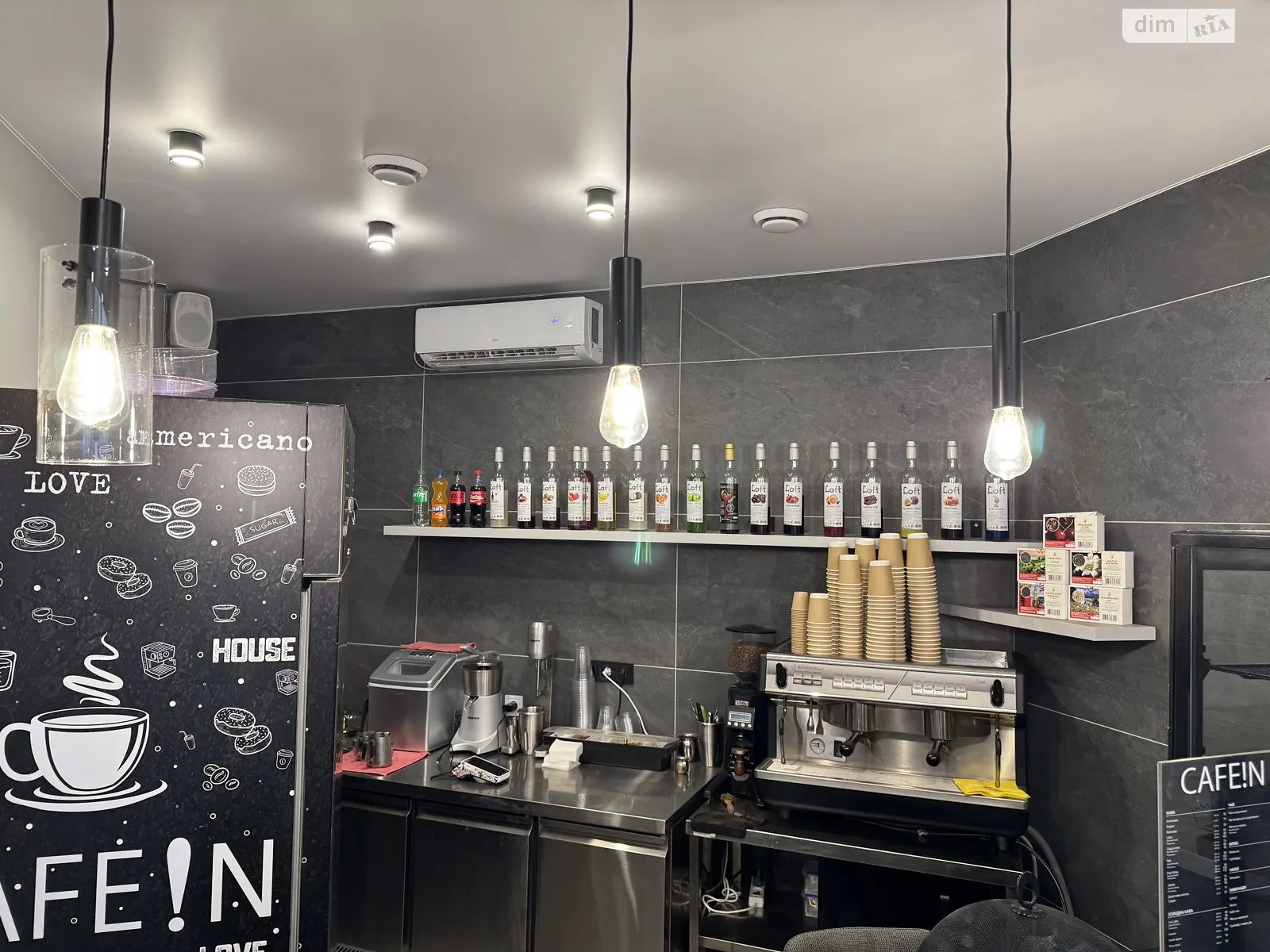 Продается объект сферы услуг 17 кв. м в 1-этажном здании, цена: 9400 $ - фото 1