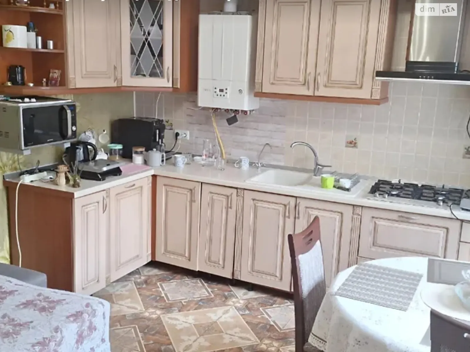 Сдается в аренду часть дома 25 кв. м с гаражом, цена: 15000 грн - фото 1