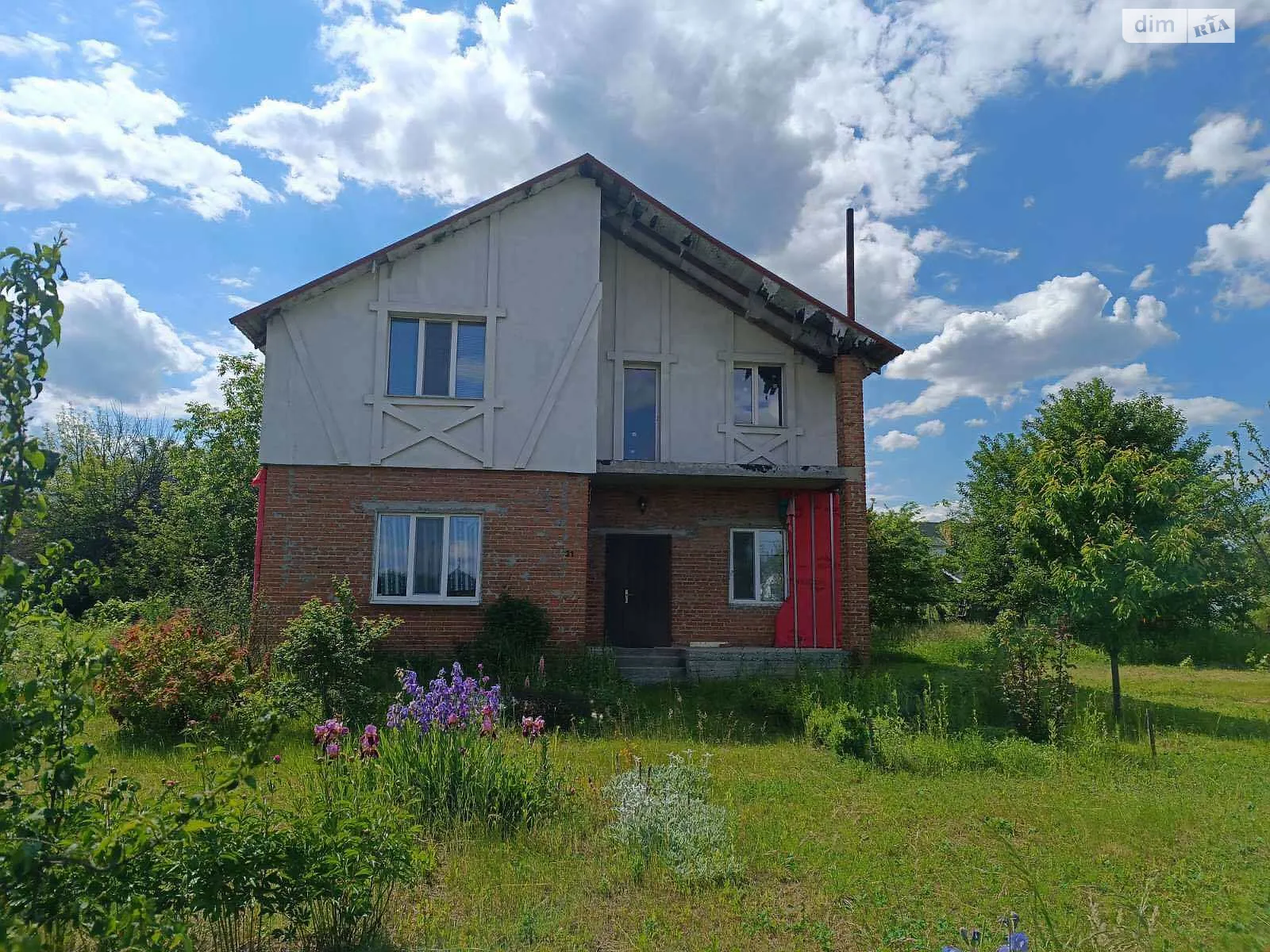 Продается дом на 2 этажа 110 кв. м с баней/сауной, цена: 50000 $ - фото 1