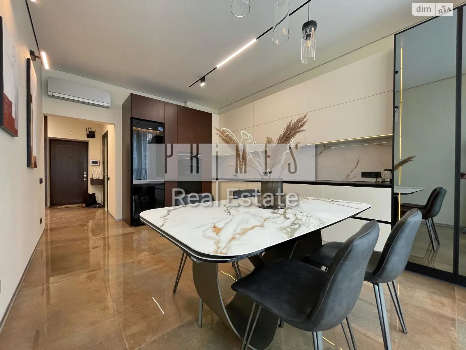 Продается 2-комнатная квартира 79.6 кв. м в Киеве, ул. Андрея Верхогляда(Драгомирова), 14 - фото 1