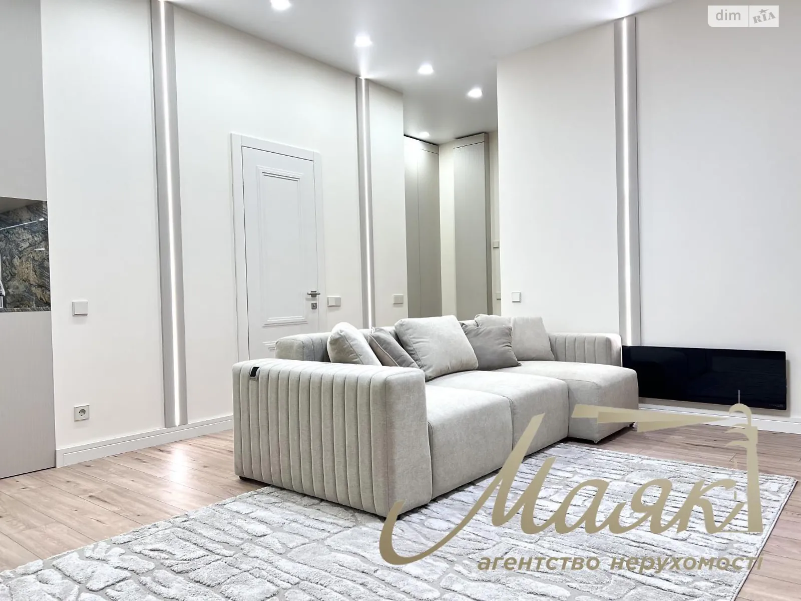 Продается 1-комнатная квартира 65 кв. м в Киеве, ул. Антоновича(Горького), 109 - фото 1