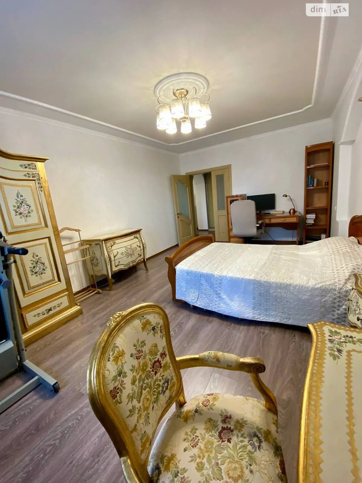 Продається 1-кімнатна квартира 63.3 кв. м у Дніпрі, вул. Антоновича Володимира, 26 - фото 1