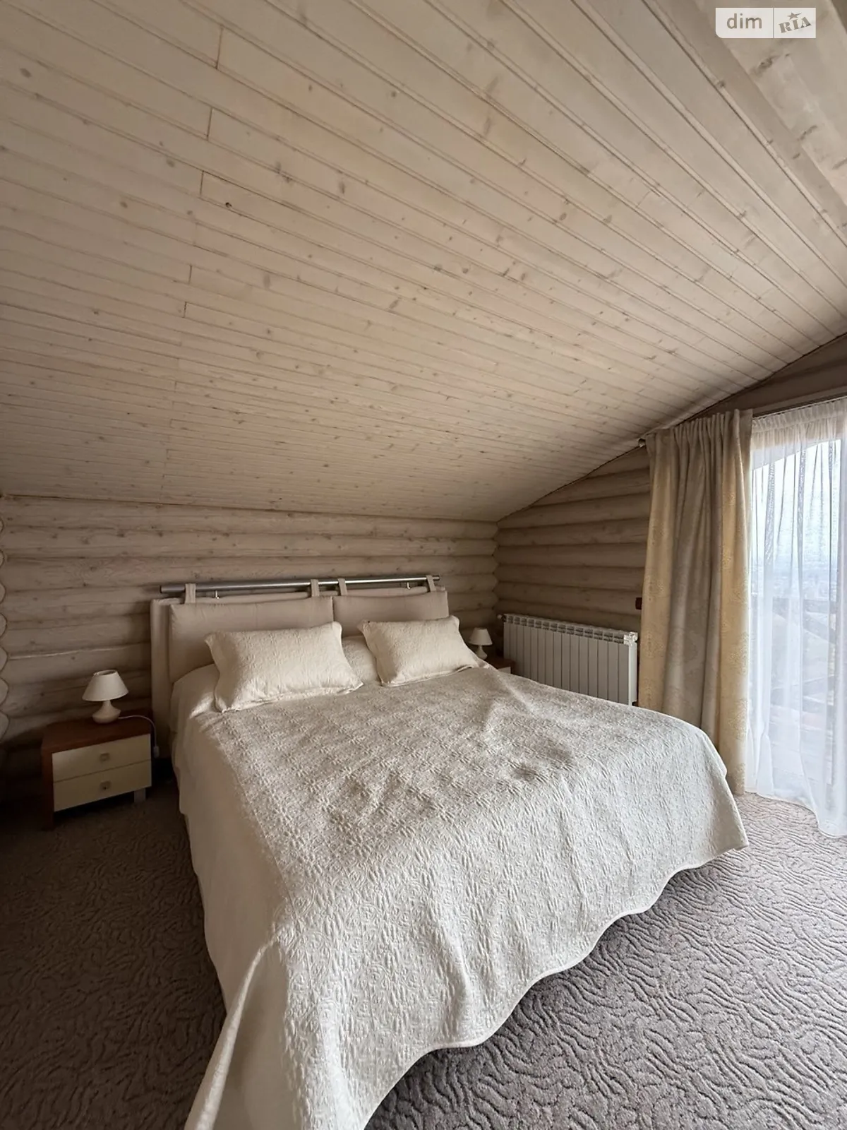 Продается дом на 2 этажа 240 кв. м с бассейном, цена: 130000 $ - фото 1