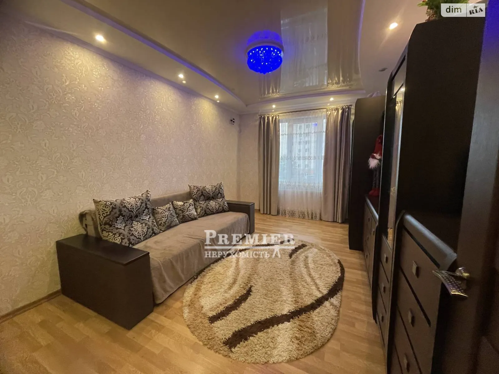 Продается 1-комнатная квартира 38.3 кв. м в Лиманке, мас. Радужный - фото 1