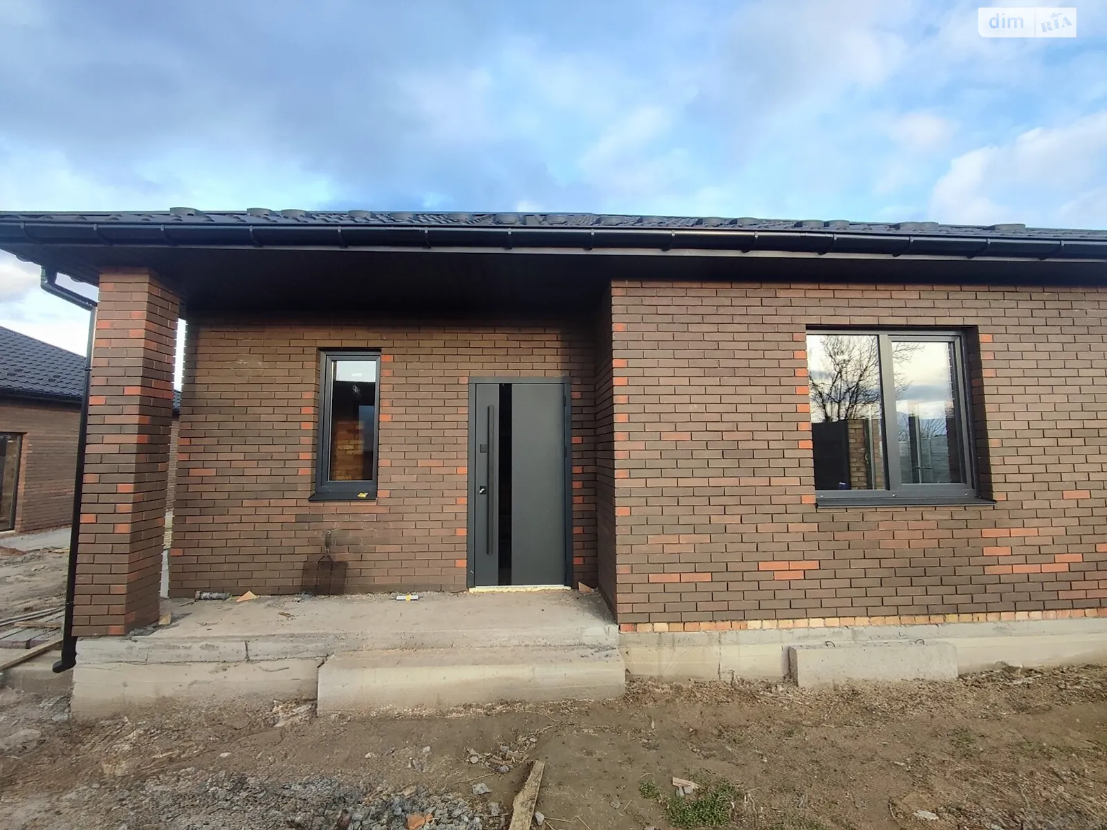 Продается одноэтажный дом 75 кв. м с беседкой, цена: 78000 $ - фото 1