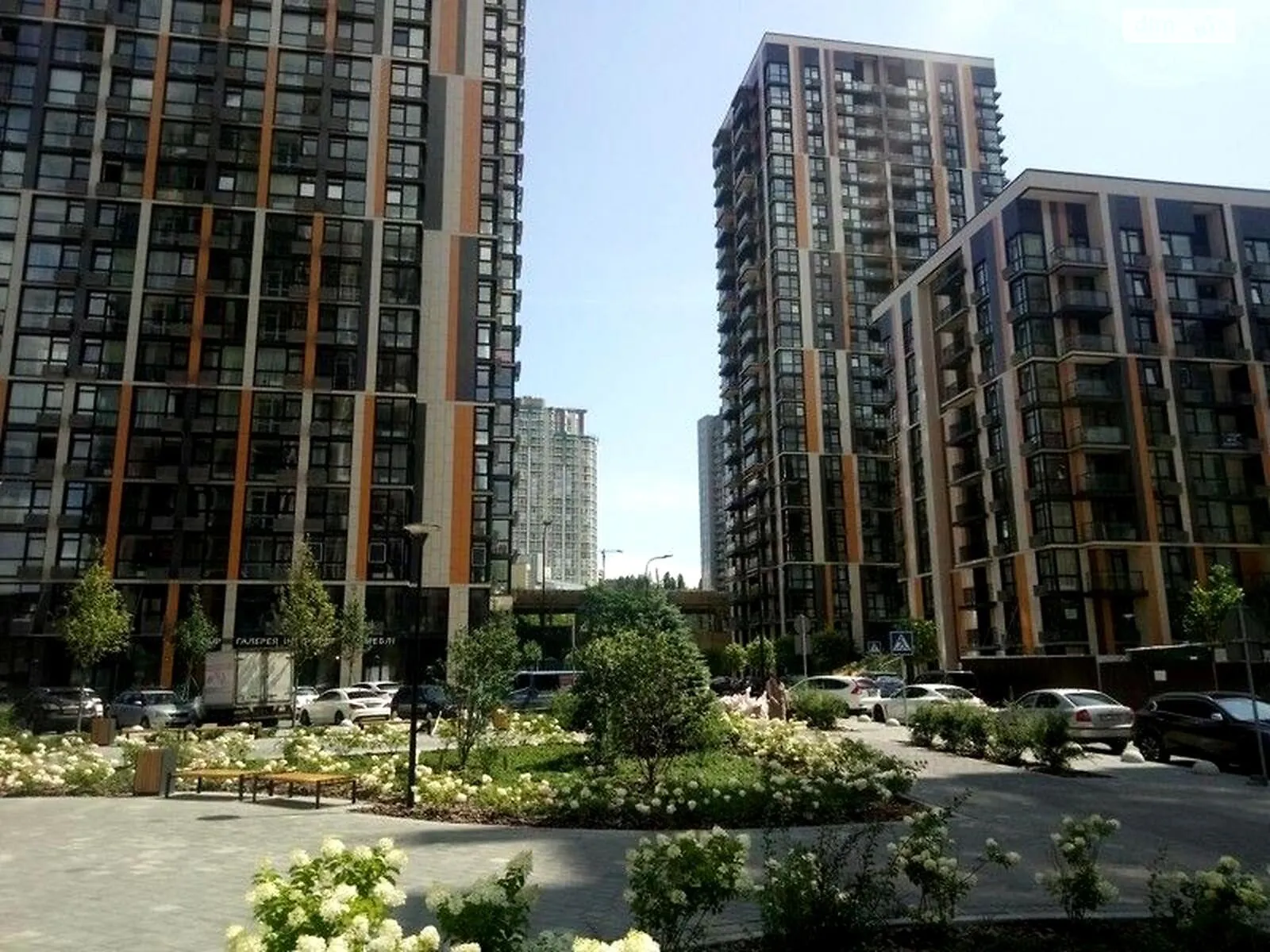 Продается 1-комнатная квартира 41.3 кв. м в Киеве, ул. Предславинская, 42 - фото 1