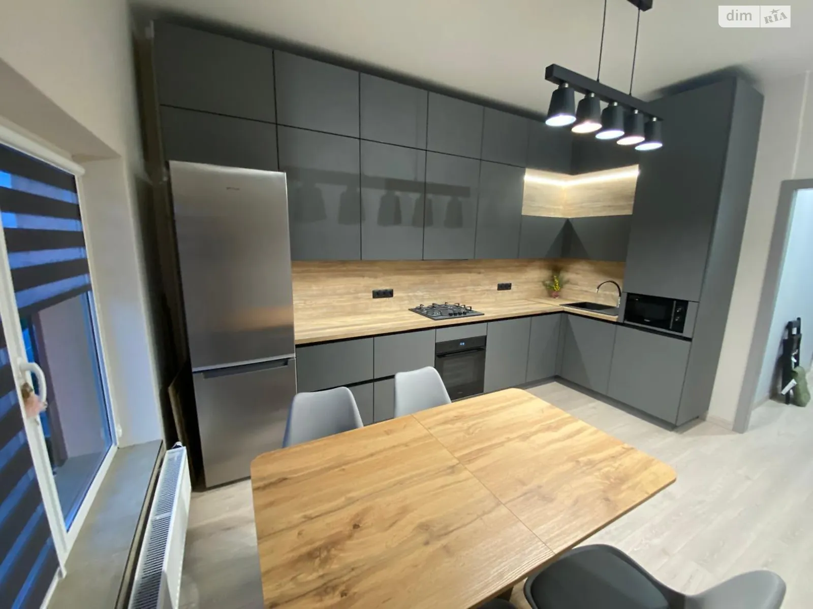 Сдается в аренду 2-комнатная квартира 72 кв. м в Брюховичах, ул. Независимости Украины - фото 1