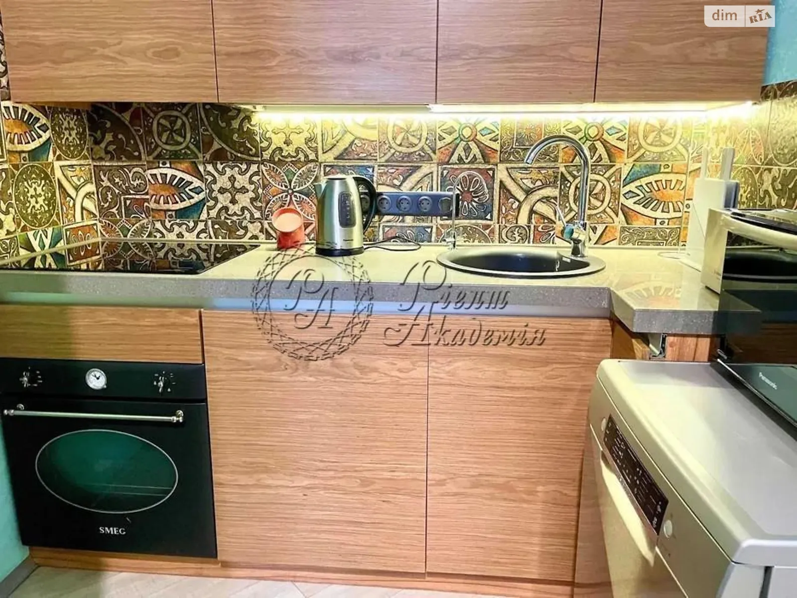 Продается 1-комнатная квартира 43 кв. м в Киеве, ул. Михаила Максимовича, 3Г - фото 1