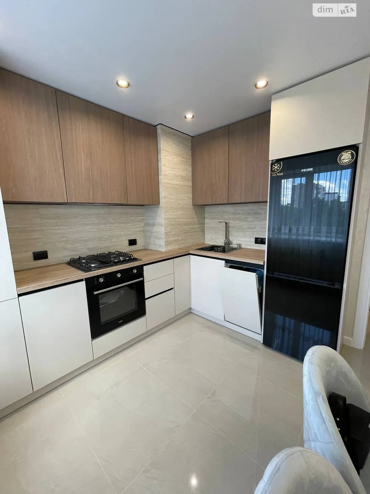 2-комнатная квартира 60 кв. м в Тернополе, ул. Черновецкая - фото 1