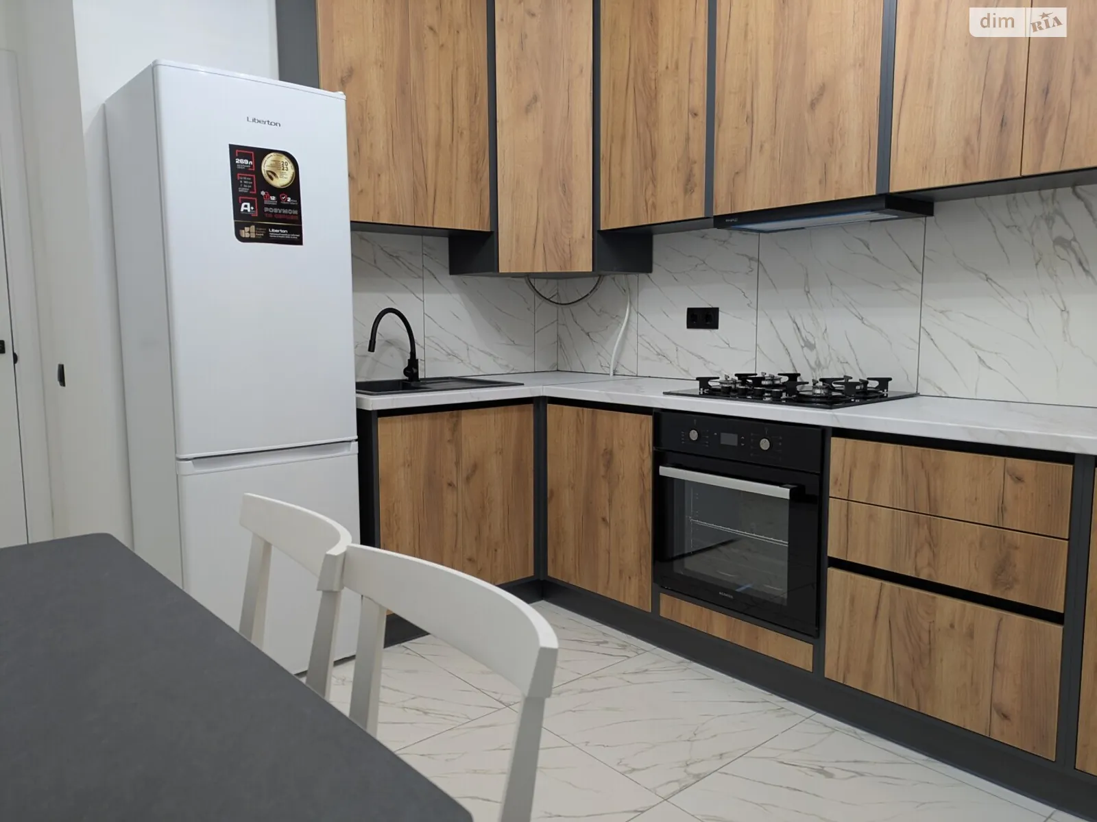 Сдается в аренду 2-комнатная квартира 62 кв. м в Львове, ул. Глинянский Тракт, 1 - фото 1