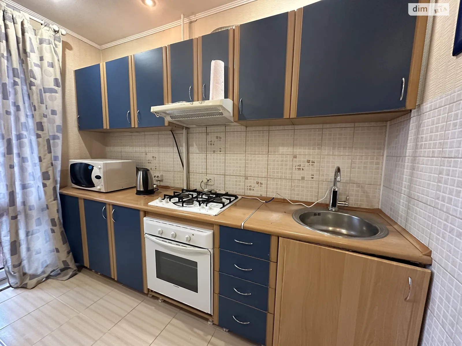 Продается 3-комнатная квартира 61.7 кв. м в Ровно, ул. Шухевича Романа, 2 - фото 1