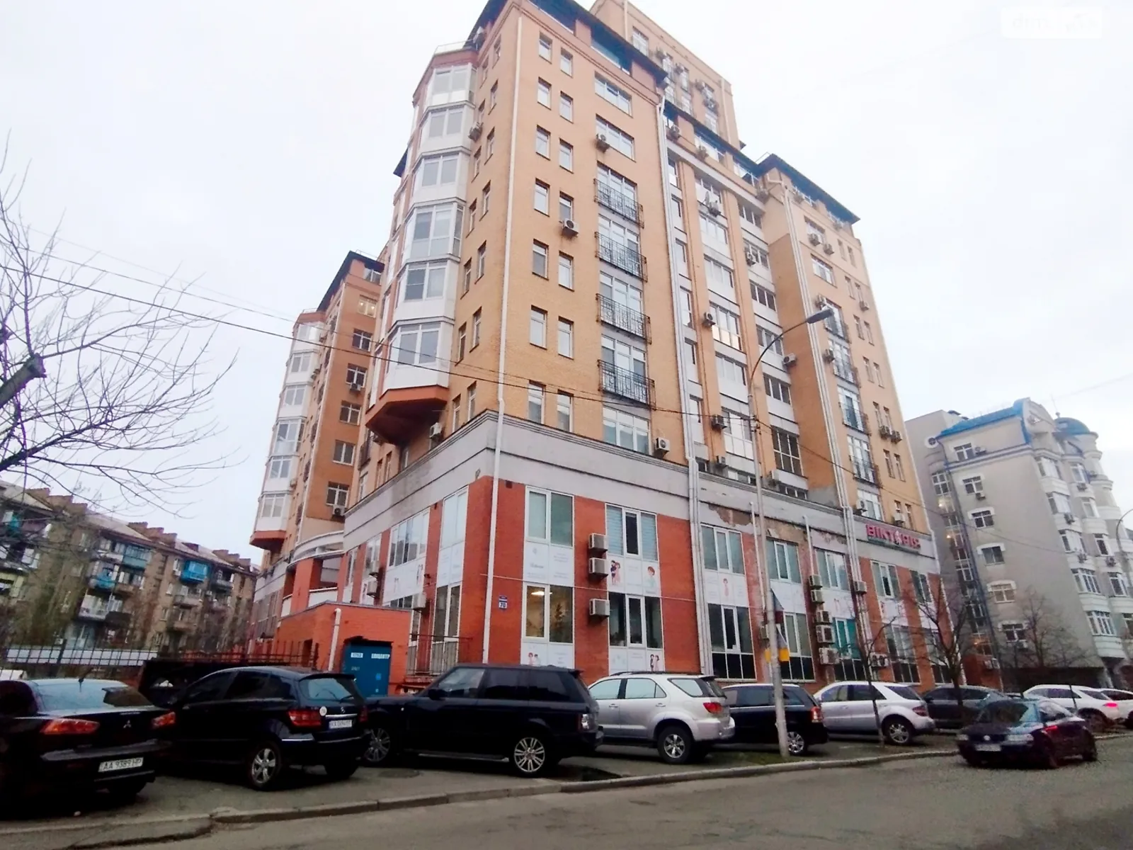 Продается помещения свободного назначения 392.6 кв. м в 14-этажном здании, цена: 500000 $ - фото 1