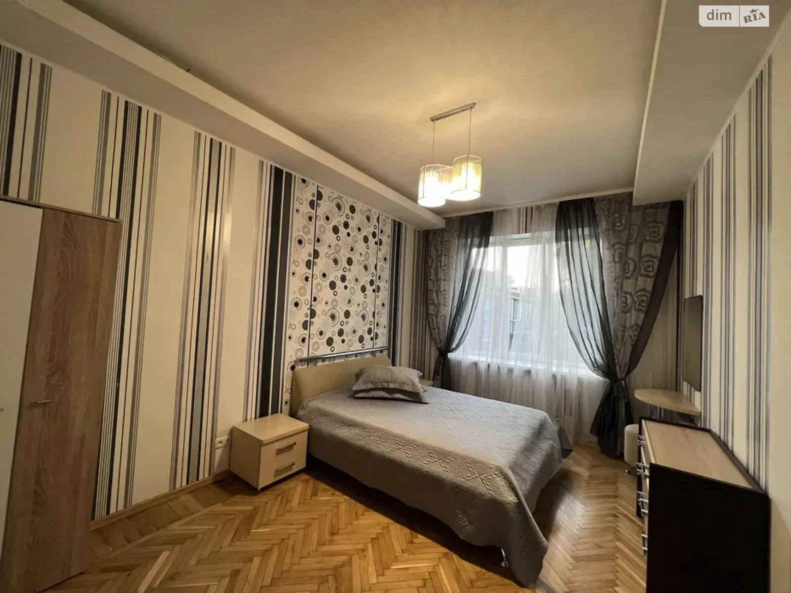 Продается 3-комнатная квартира 80 кв. м в Харькове, цена: 95000 $ - фото 1
