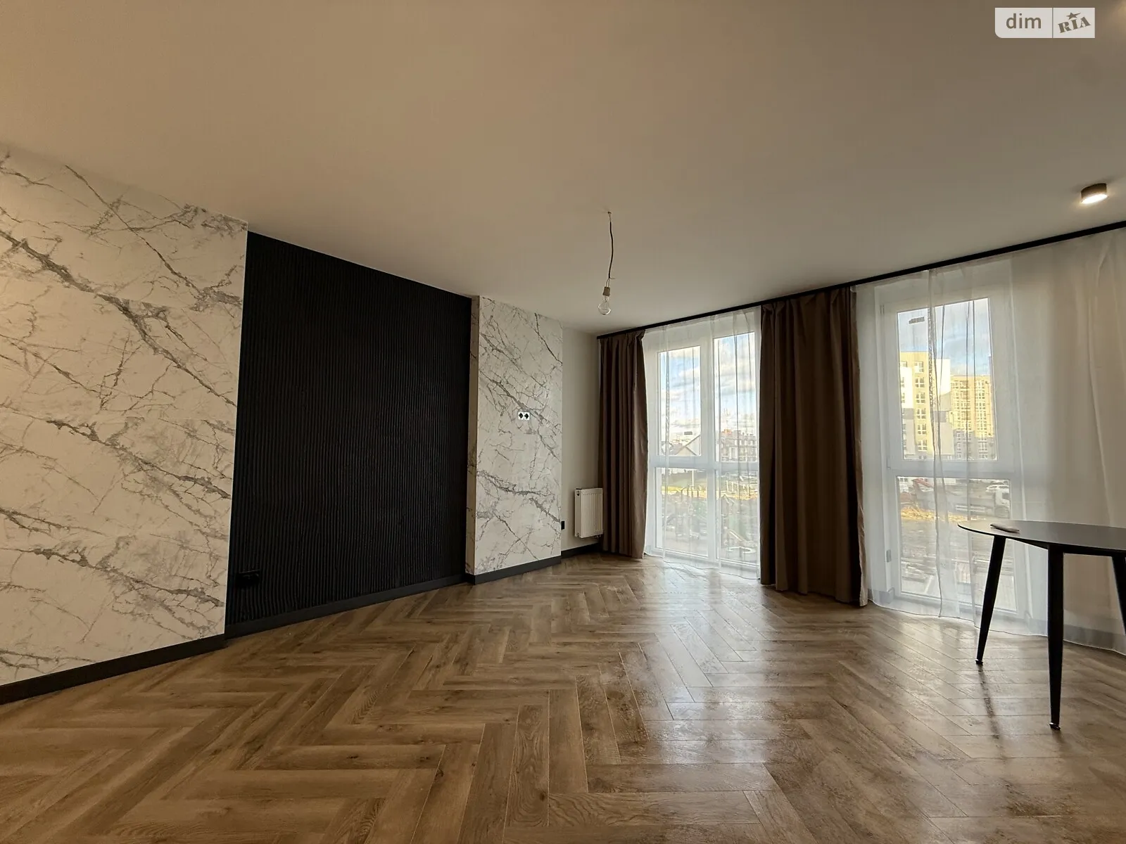 Продается 1-комнатная квартира 41 кв. м в Львове, ул. Владимира Великого, 10 - фото 1