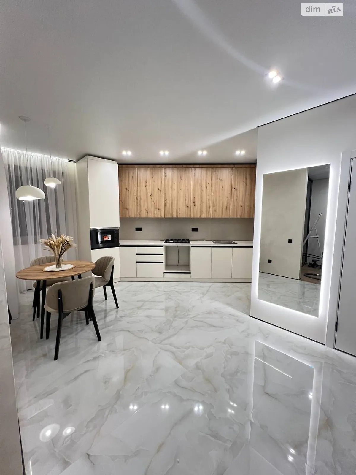 Продается 1-комнатная квартира 44.5 кв. м в Криховцах, ул. Приозерная - фото 1