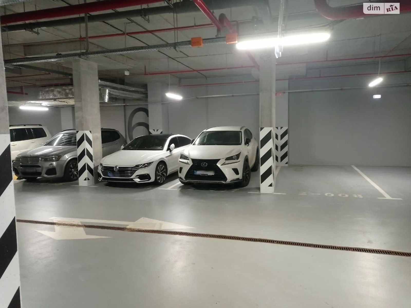 Продается подземный паркинг под легковое авто на 14.5 кв. м, цена: 32000 $ - фото 1