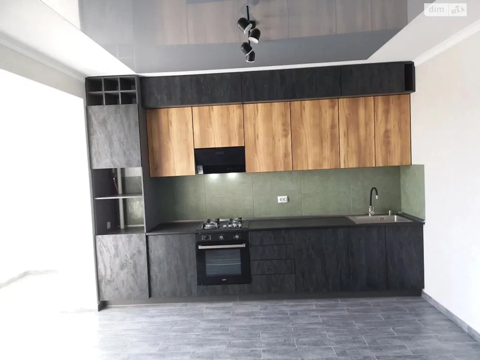 Продается 2-комнатная квартира 70 кв. м в Харькове, просп. Любови Малой, 34 - фото 1