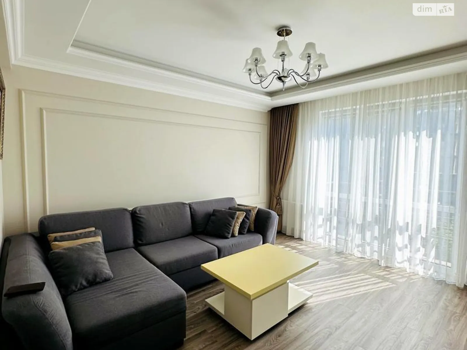 ул. Метрологическая, 109А Феофания Киев ЖК Кришталеві джерела - фото 1