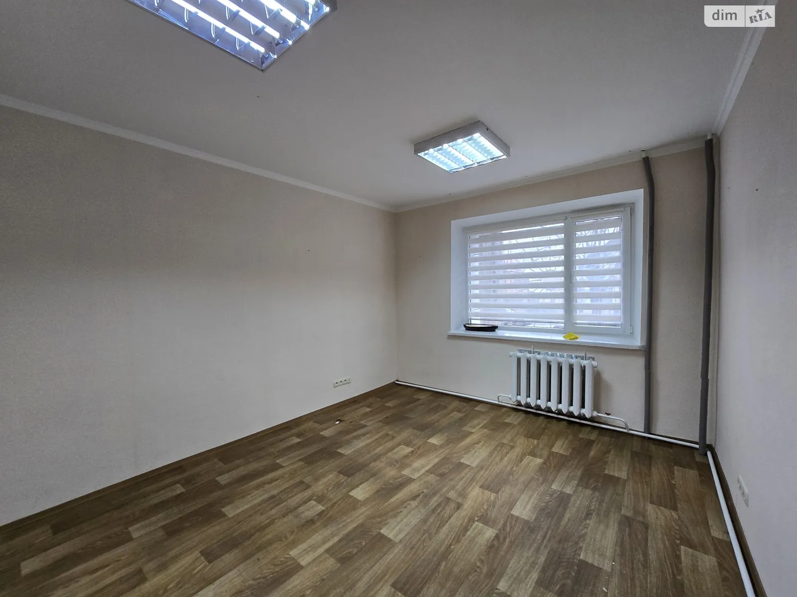 Сдается в аренду помещения свободного назначения 19.7 кв. м в 6-этажном здании, цена: 4950 грн - фото 1