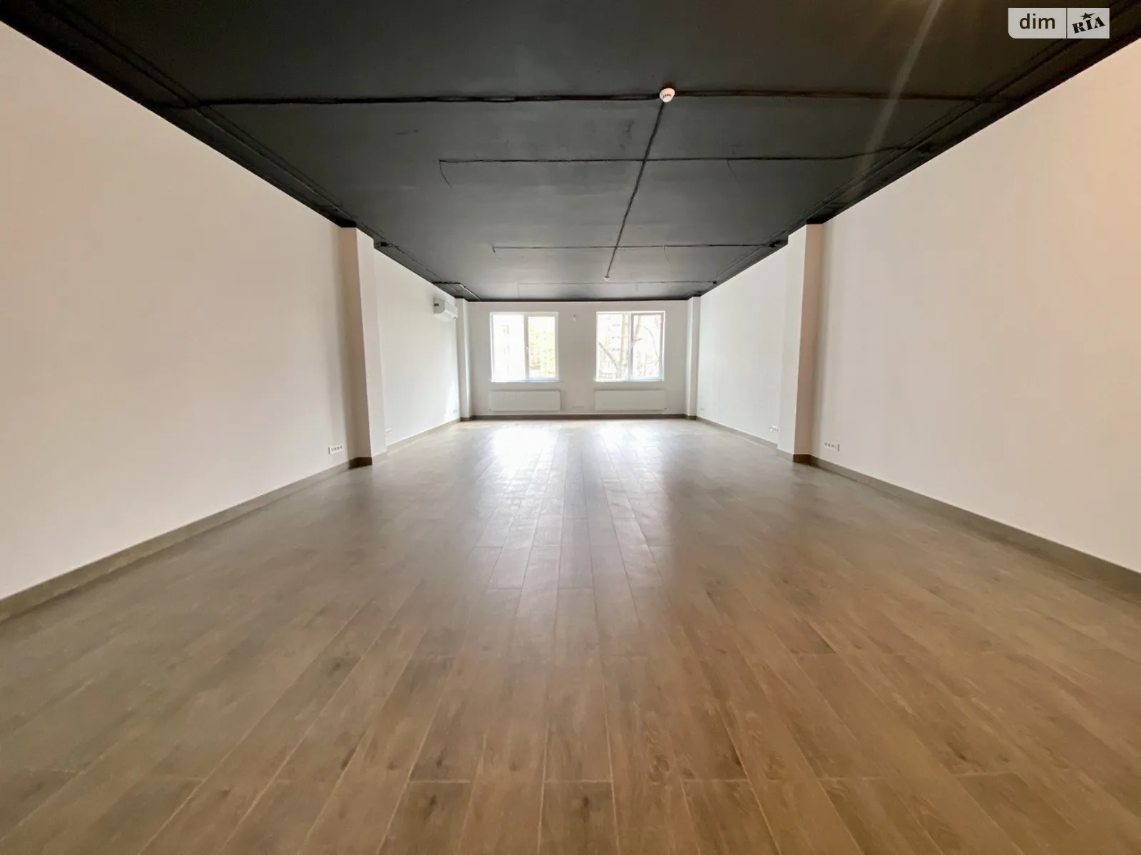 Здається в оренду офіс 72.9 кв. м в бізнес-центрі, цена: 21000 грн - фото 1