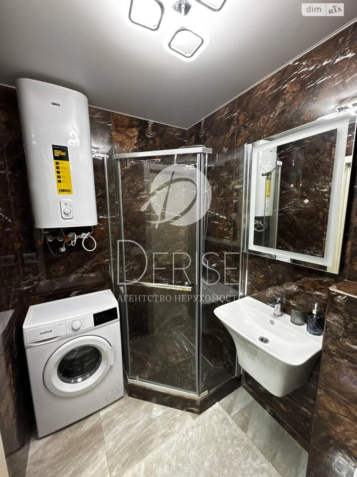 Продается 1-комнатная квартира 40.6 кв. м в Киеве, ул. Николая Хвылевого, 3А - фото 1