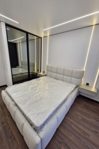 Продаж квартири, Івано-Франківськ, р‑н. Княгинин, Юліана Пелеша (Крайківського) вулиця, буд. 3 корпус 1