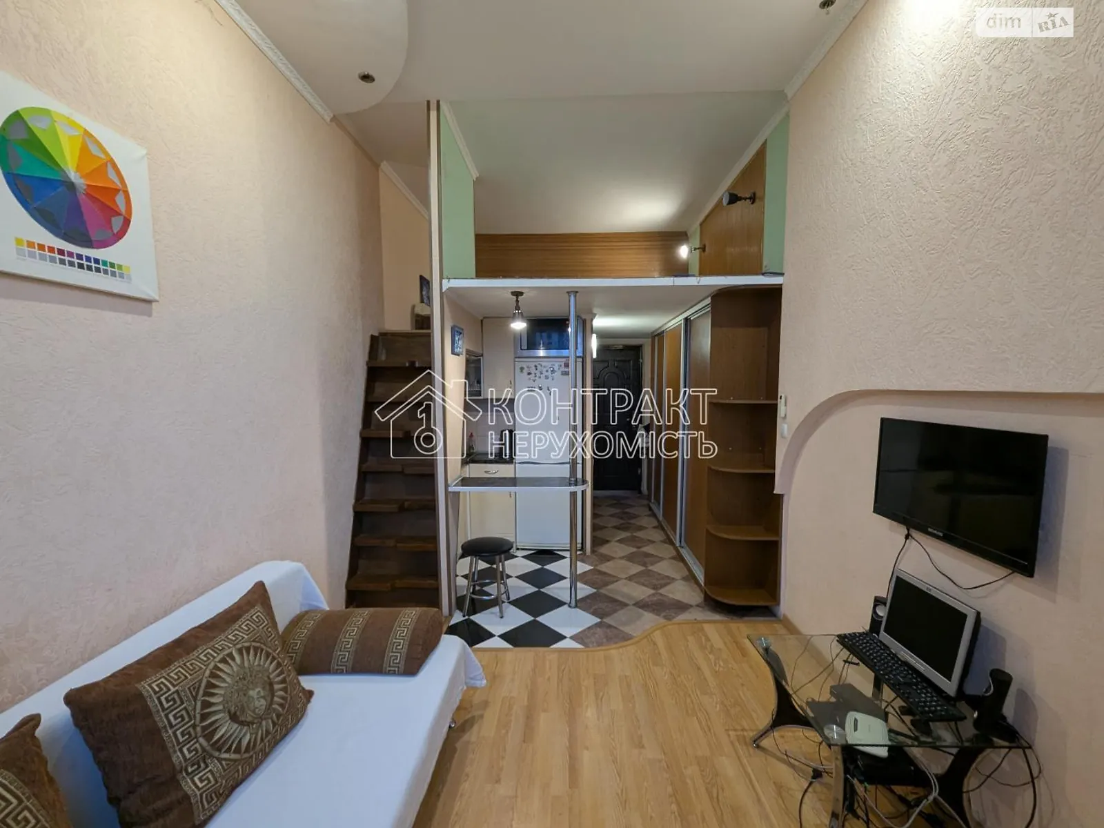 Продается 1-комнатная квартира 18 кв. м в Харькове, ул. Большая Панасовская - фото 1