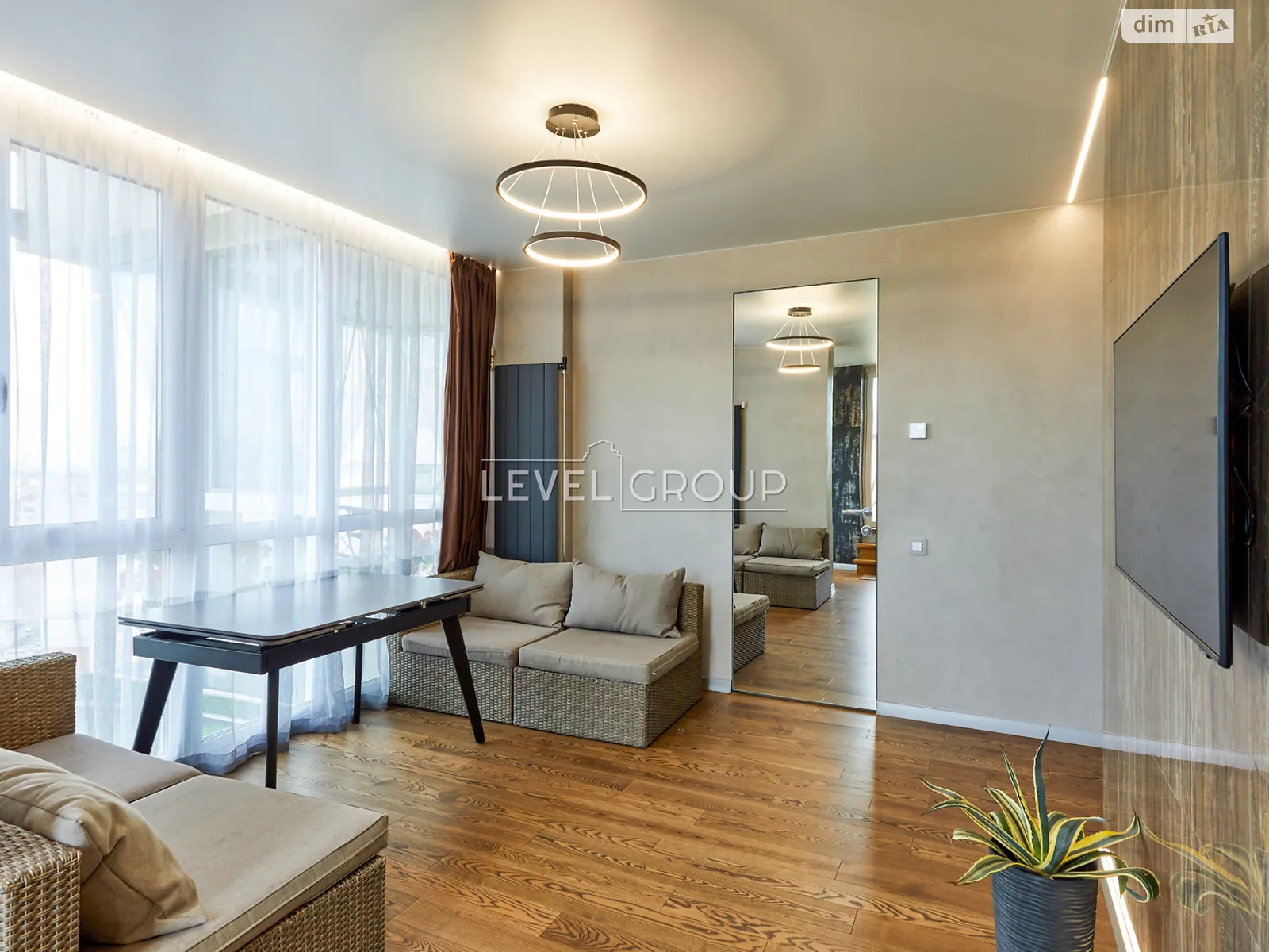 Продается 2-комнатная квартира 168.9 кв. м в Вышгороде, пер. Цветочный , 2Г - фото 1