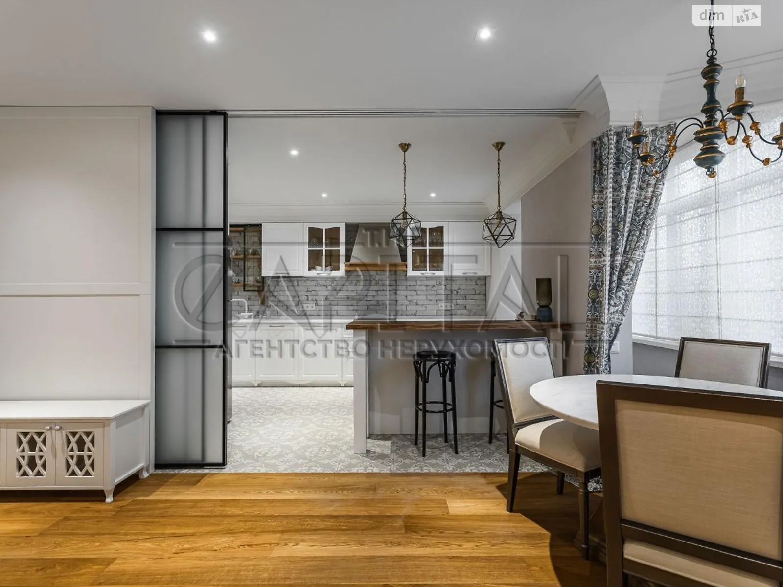 Продается 2-комнатная квартира 122.7 кв. м в Киеве, ул. Митрополита Василия Липковского(Урицкого), 37Б - фото 1