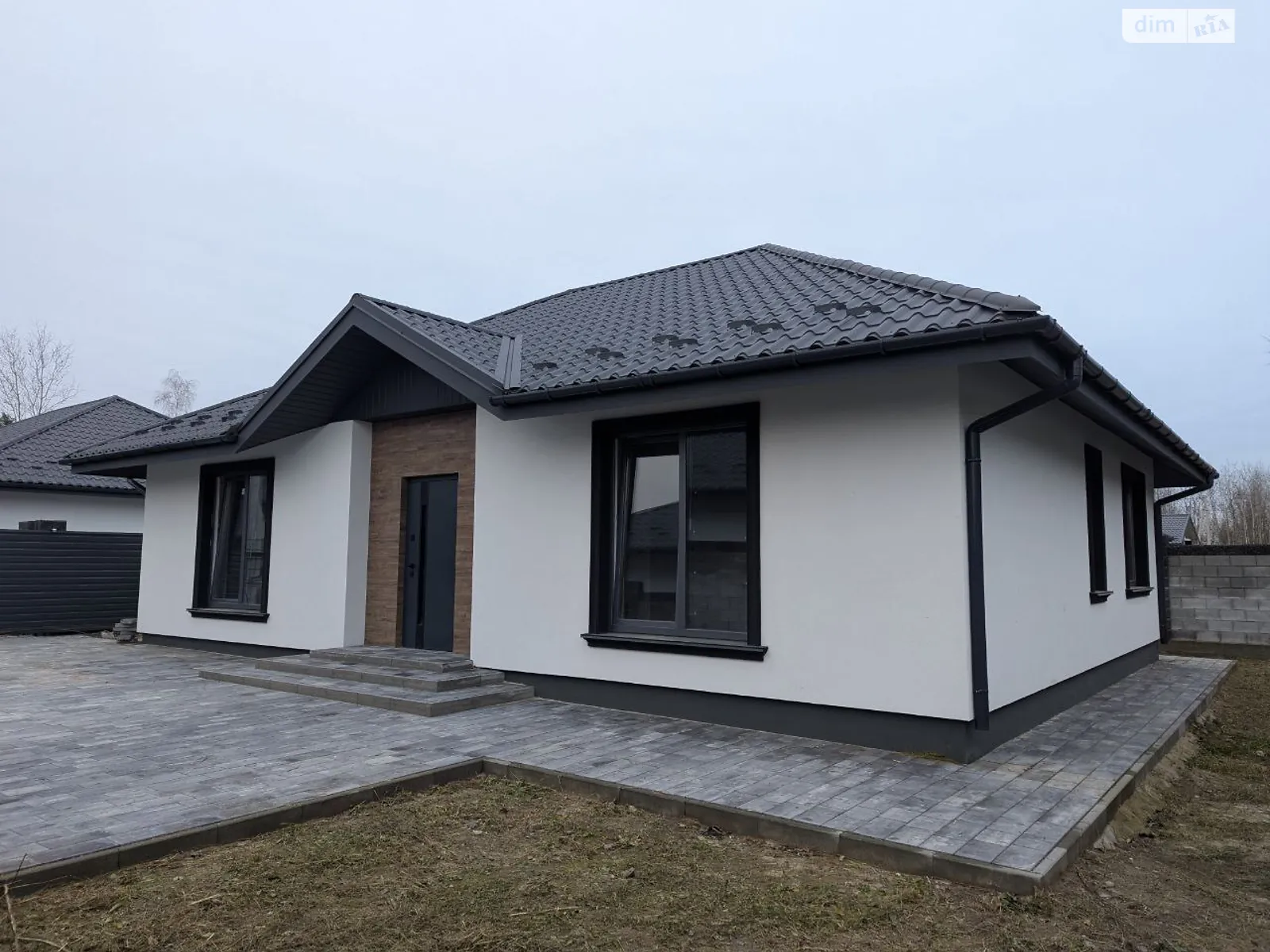 Продается одноэтажный дом 98.4 кв. м с балконом, цена: 82000 $ - фото 1