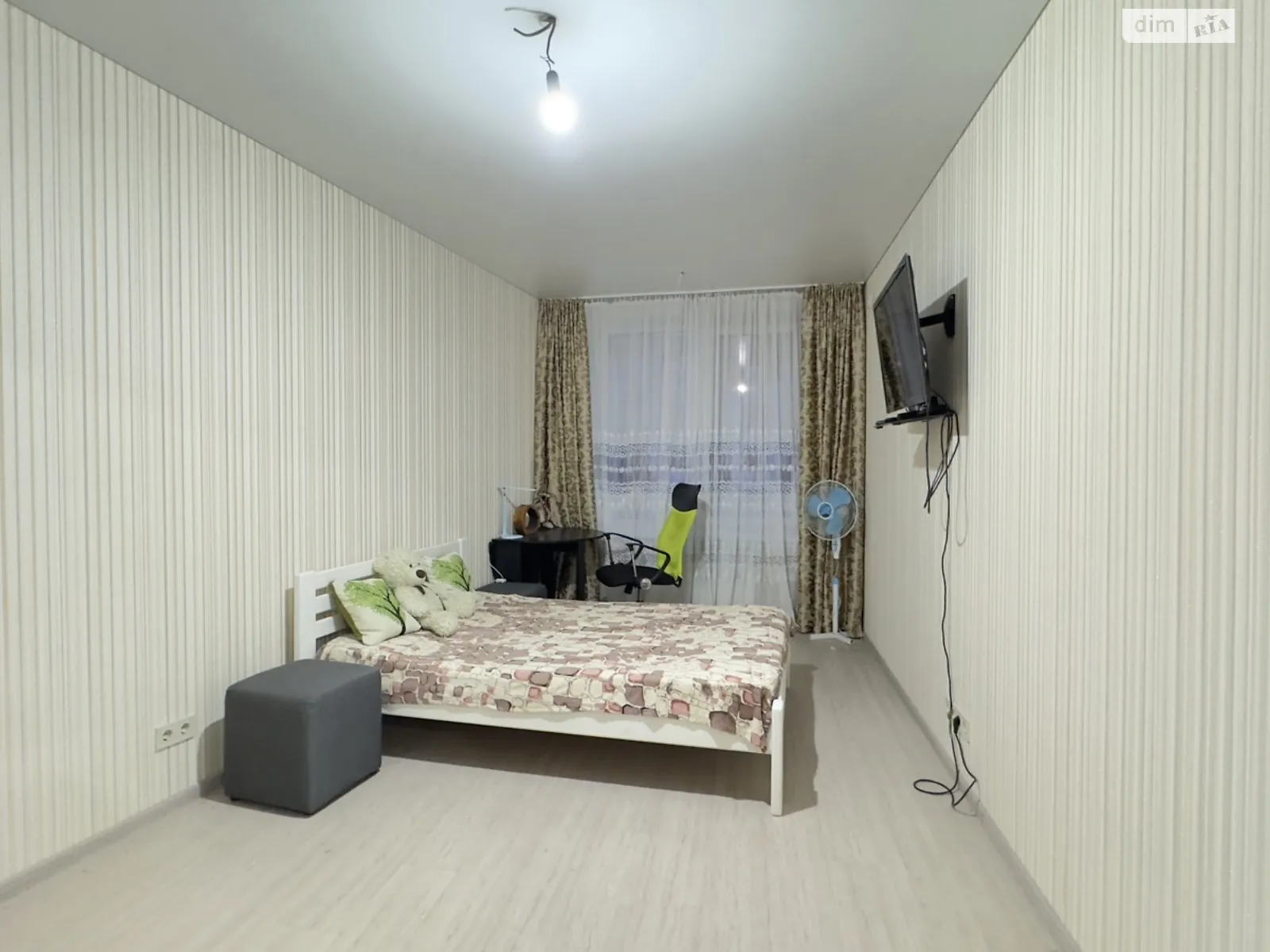 Сдается в аренду 1-комнатная квартира 45 кв. м в Софиевской Борщаговке, просп. Героев Небесной Сотни, 16/2 - фото 1