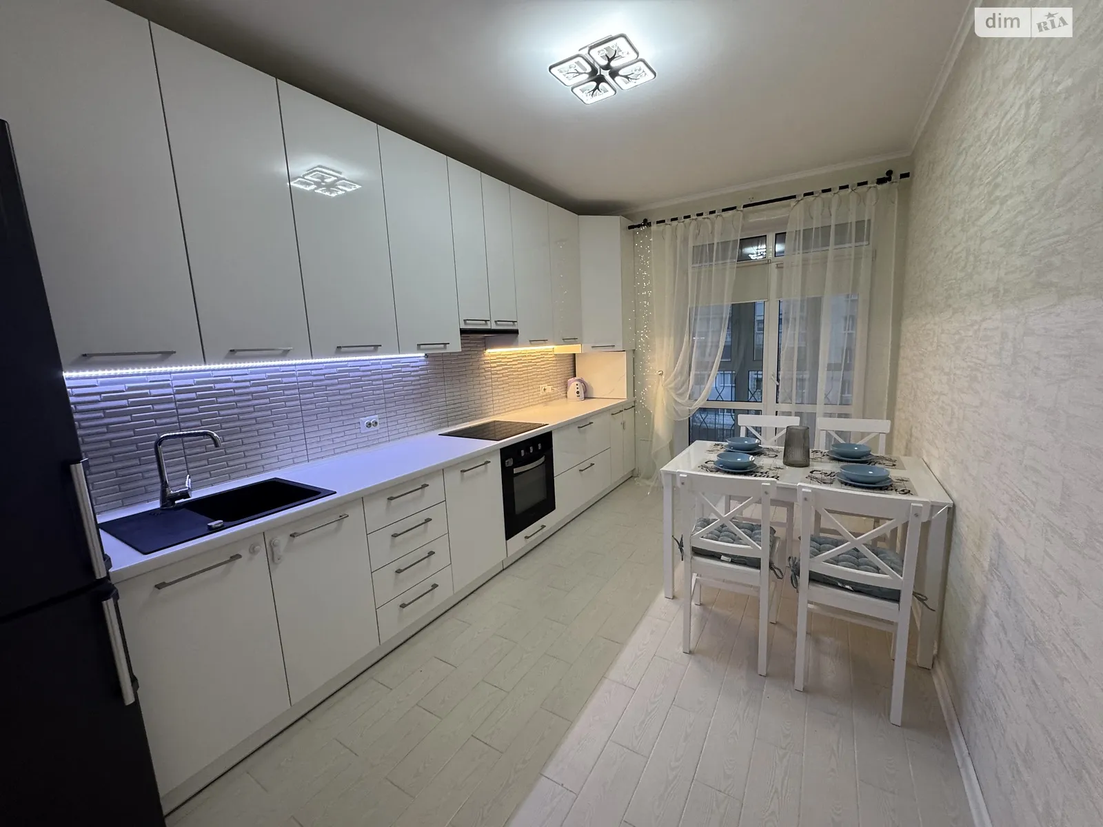 Сдается в аренду 1-комнатная квартира 40.1 кв. м в Виннице, ул. Трамвайная, 3 корпус 3 - фото 1