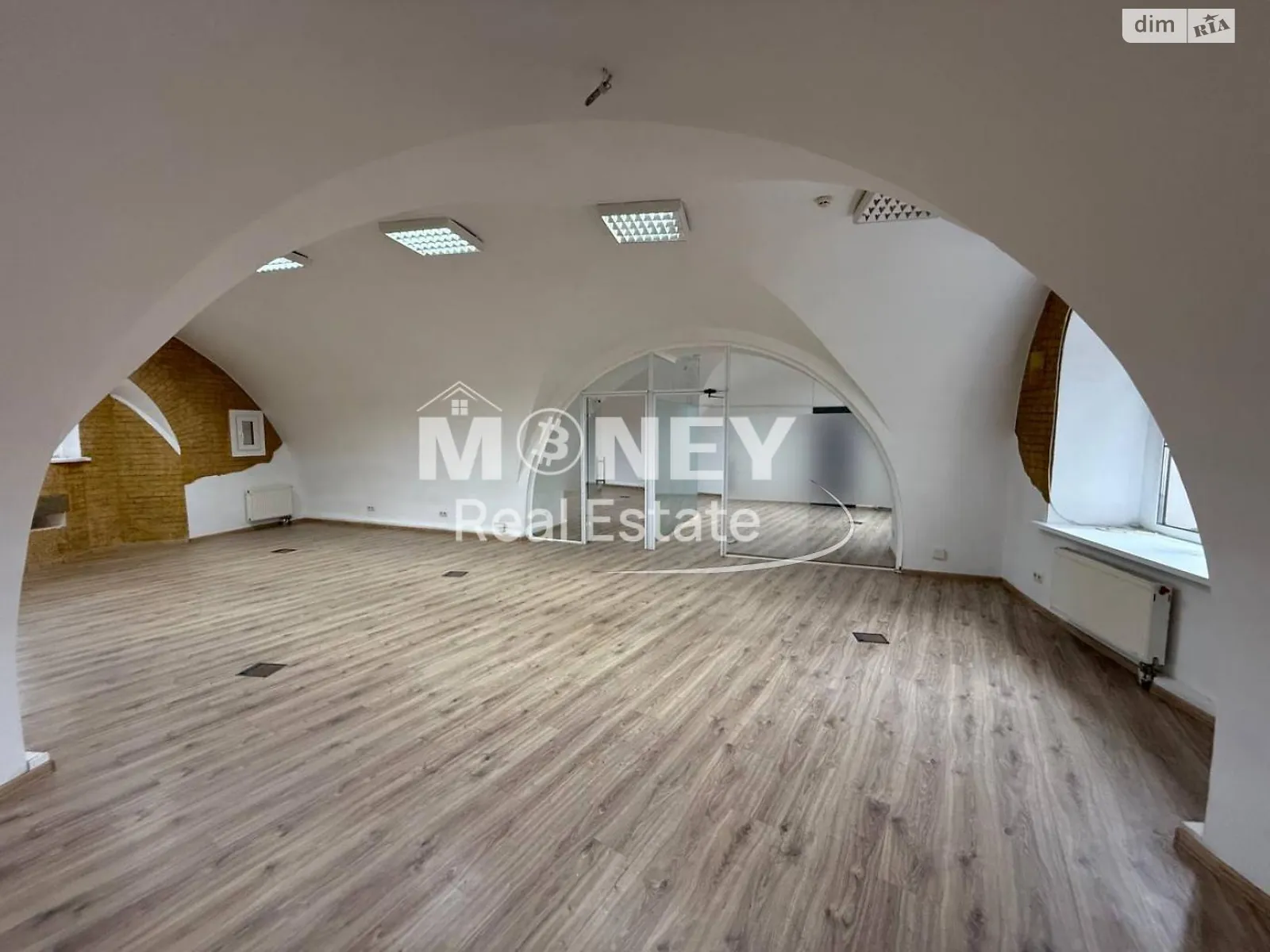 Здається в оренду офіс 602 кв. м в бізнес-центрі, цена: 270900 грн - фото 1