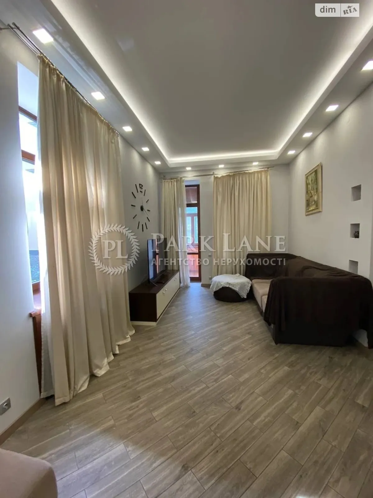 Продается 3-комнатная квартира 85.2 кв. м в Киеве, ул. Пылыпа Орлика, 22/2 - фото 1