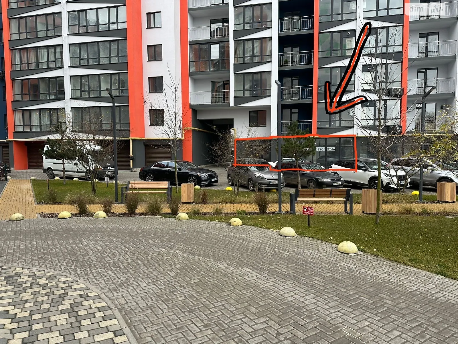 Сдается в аренду помещения свободного назначения 64 кв. м в 11-этажном здании, цена: 300 $ - фото 1